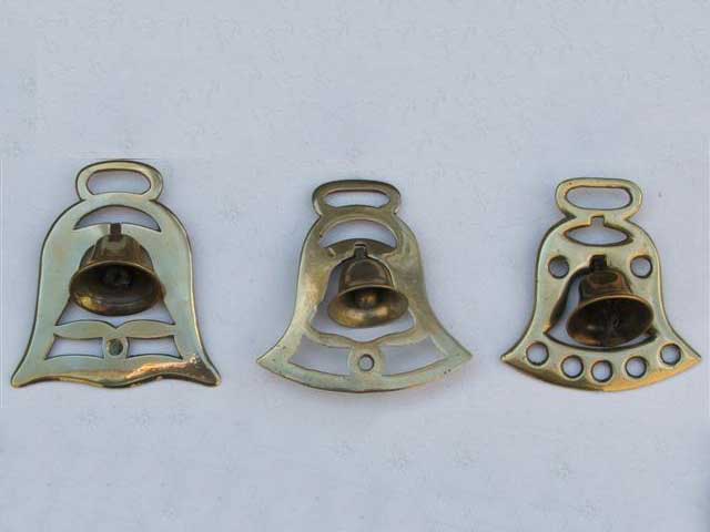 Bell brasses